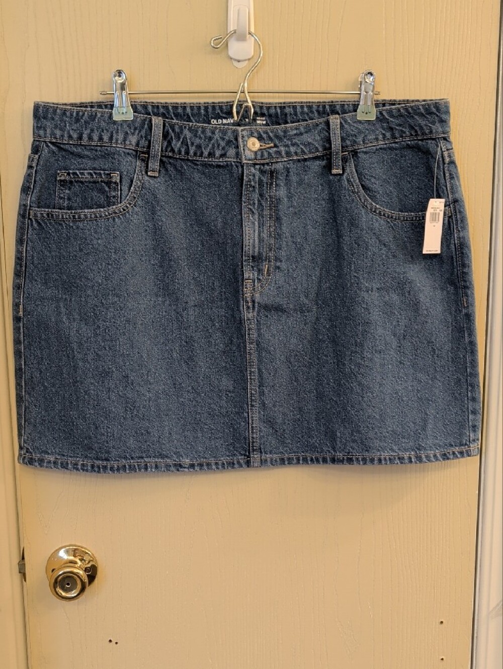 Old Navy Mid Rise WOW Indigo Denim Mini Skirt Size 16 NWT
